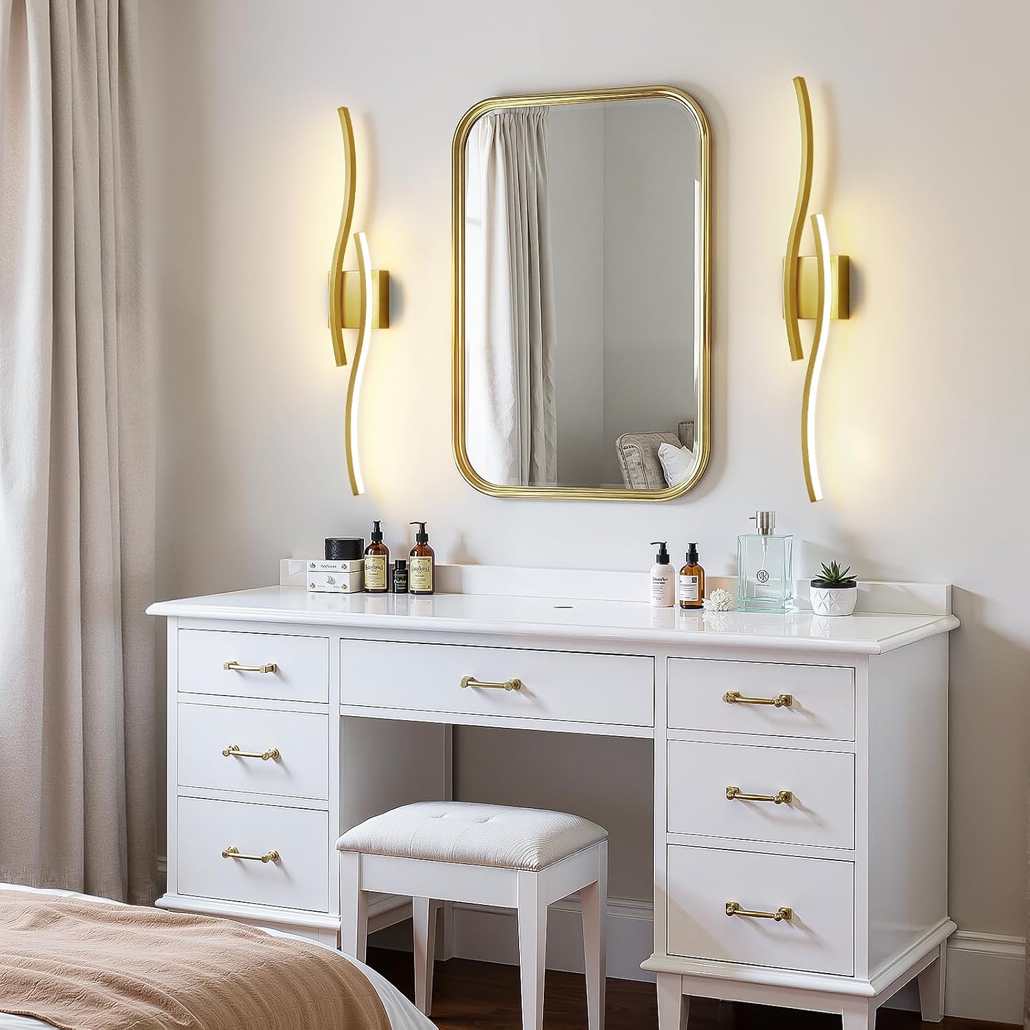 5CCT Dimmable Gold LED Vanity Light